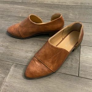 Fashion brown sandals